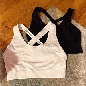 Set of 2 Women's L/XL  Black and White Cross-Back Sports Bras
